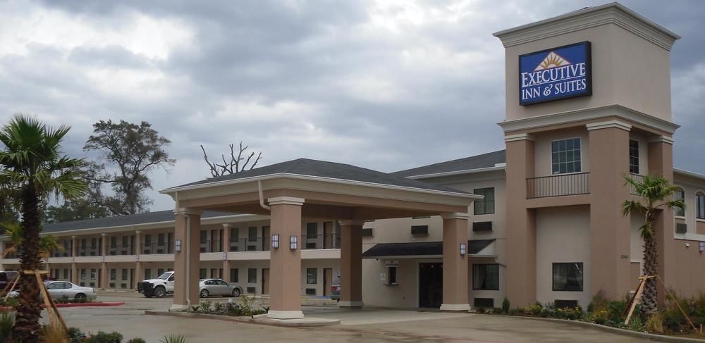 Executive Inn And Suites Joaquin Exterior foto